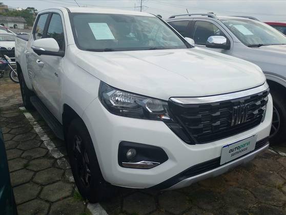 FIAT TITANO 2.2 TURBO DIESEL VOLCANO 4X4 AT6 FIAT TITANO 2.2 TURBO DIESEL VOLCANO 4X4 AT6